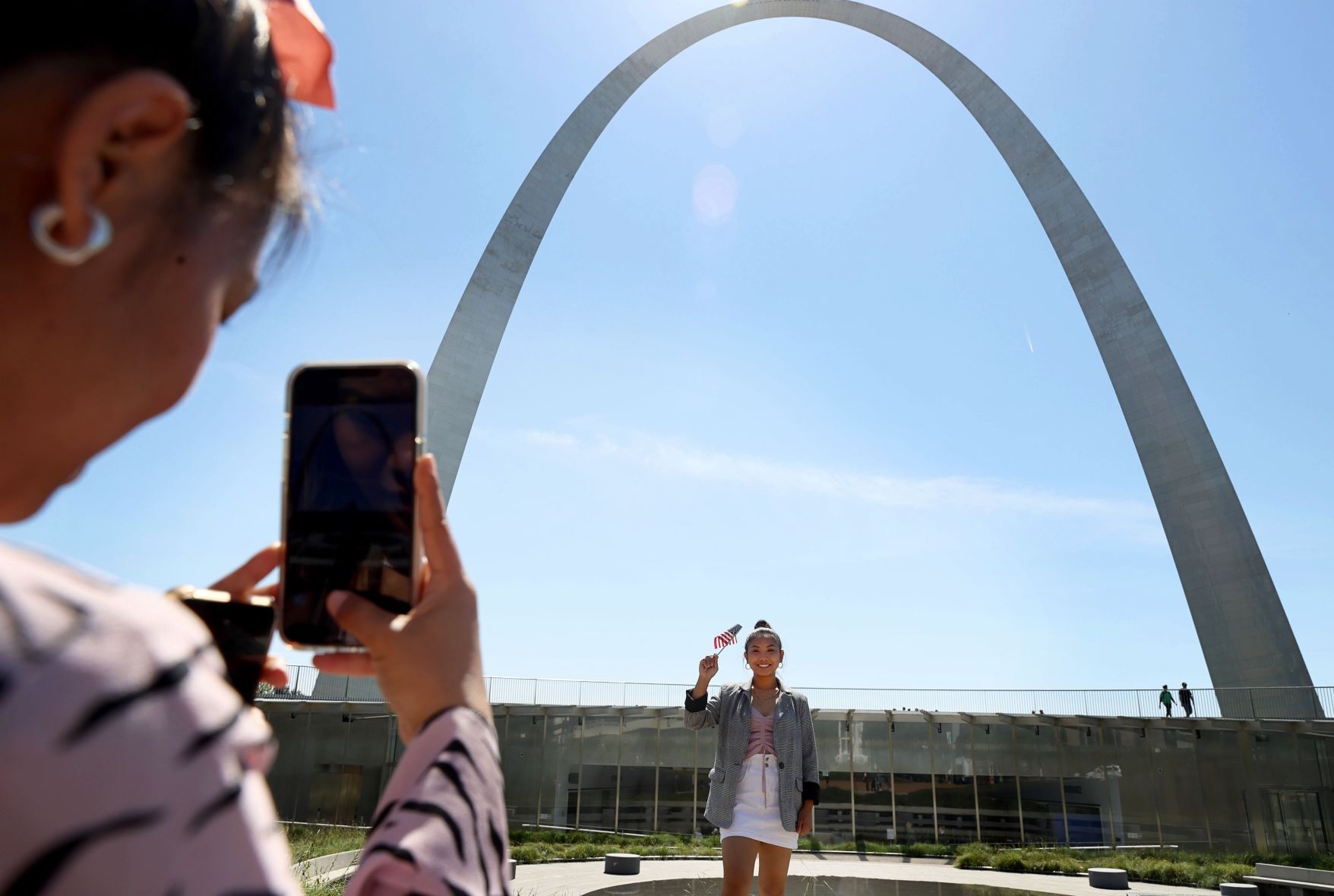 Naturalization ceremony at the Arch for new citizens